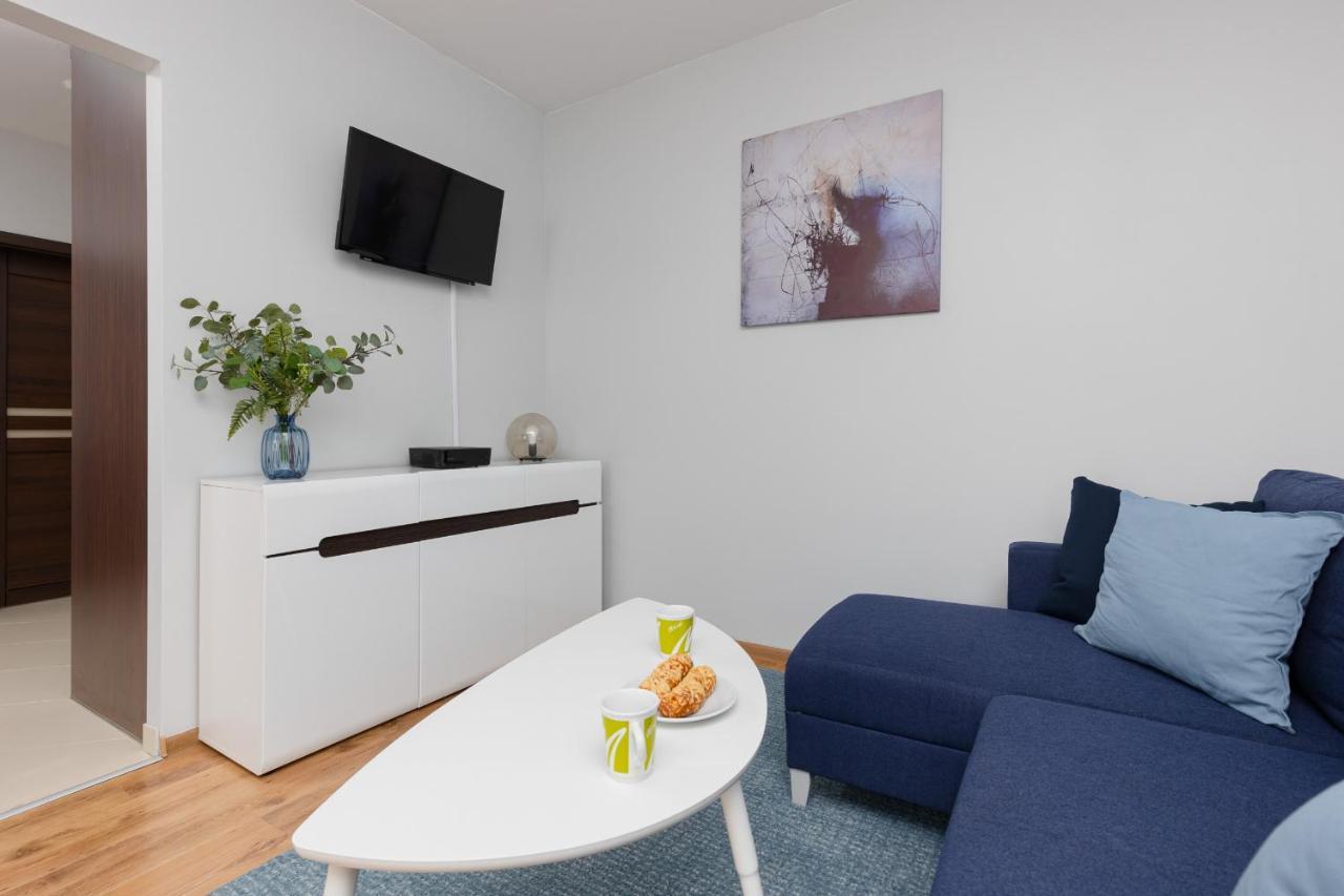 Warsaw Bemowo Apartment With Balcony By Noclegi Renters Exteriör bild